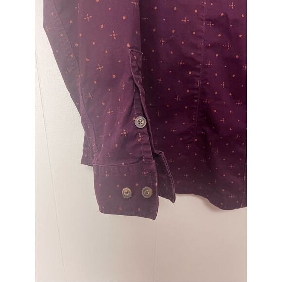 Duluth Trading Co. Purple Button Up Women’s M - Picture 3 of 8